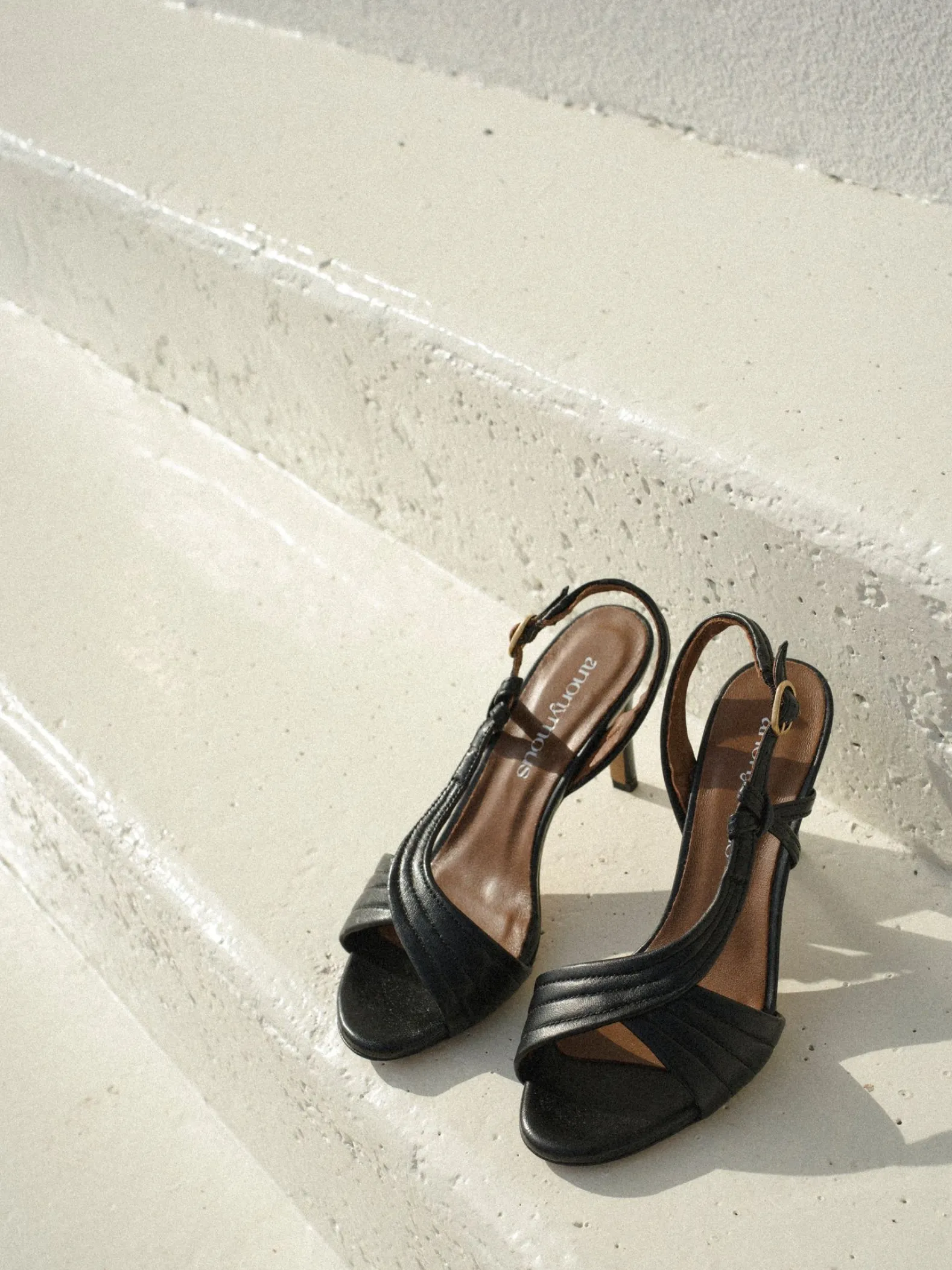 Athena 75