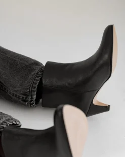 Hilly 50 Stiletto