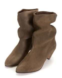 Vully 50 Stiletto