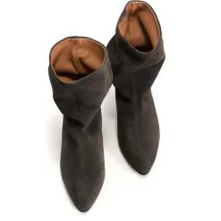 Vully 50 Stiletto