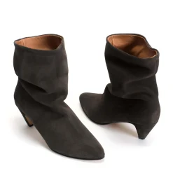Vully 50 Stiletto