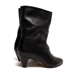 Vully 50 Stiletto