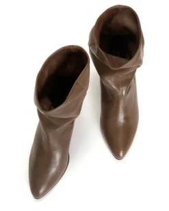 Vully 50 Stiletto