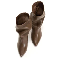 Vully 75 Stiletto